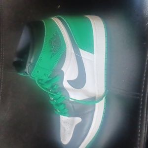 Nike girls size 9